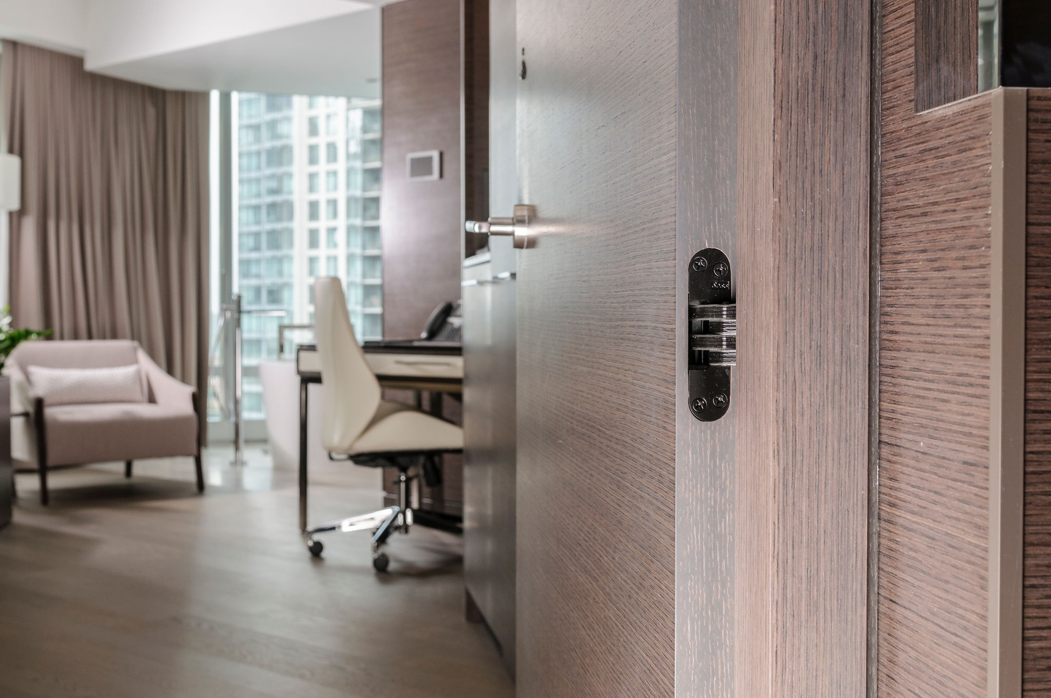 SOSS-concealed-hinge
